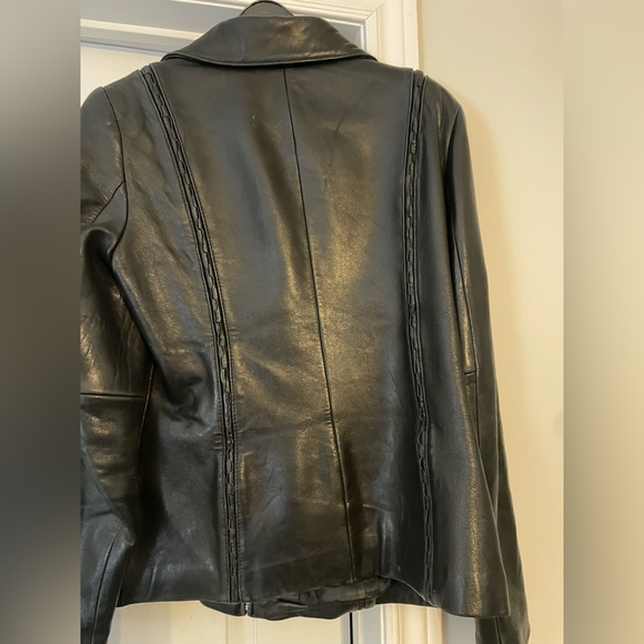 Anne Klein - Picture 4 of 5